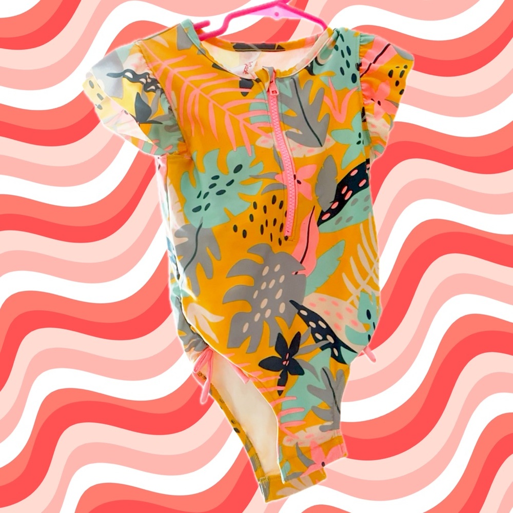 Swimming suit for girl